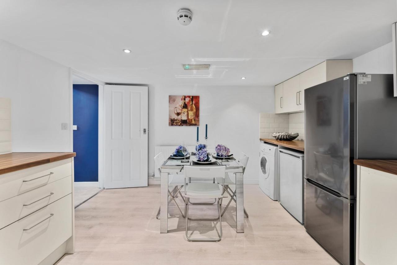 Rooms In City Centre House With Kitchen, Lounge, Garden Ipswich Ngoại thất bức ảnh